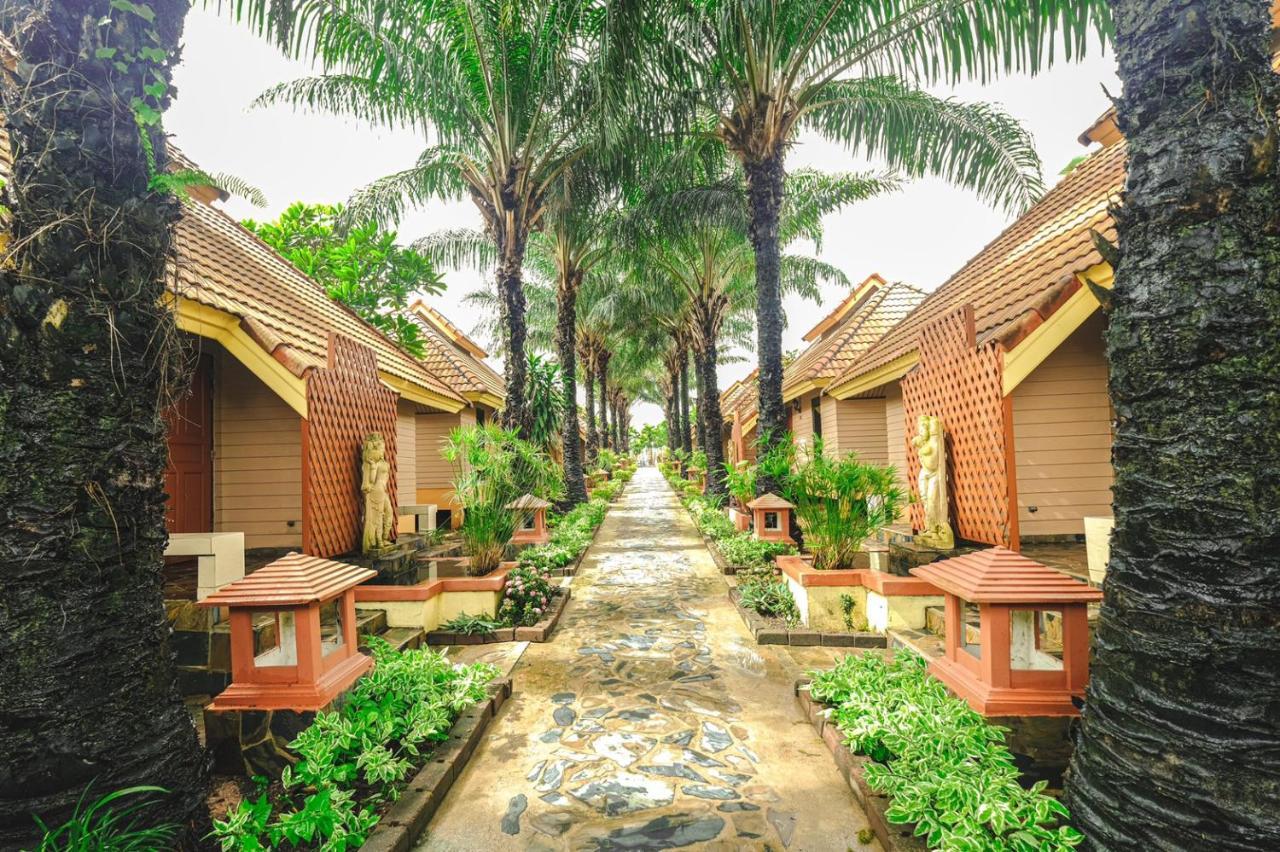 Spm Residence Resort & Spa Si Racha Bagian luar foto